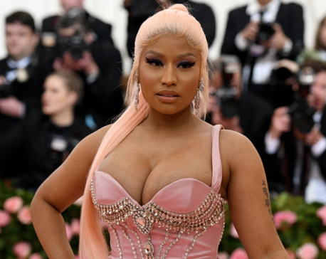 Nicki Minaj claims she’s retiring to ‘Have My Family’