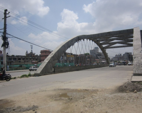 Construction of network arch bridge in the final stage