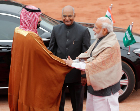 India's Modi breaks protocol to welcome Saudi's crown prince