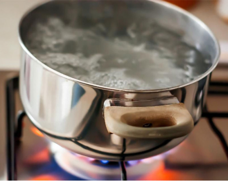 How the boiling water challenge can land you in the hospital