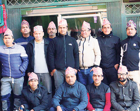 Attraction of youth to Dhaka Topi adds to its sales