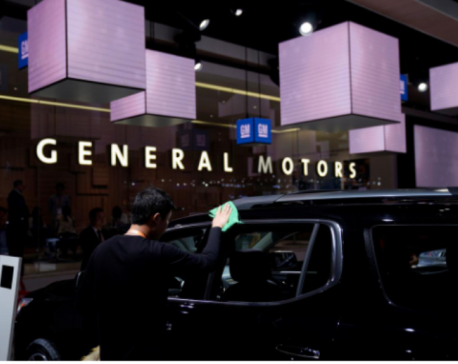 GM, Ford quarterly China sales slide again amid economy woes