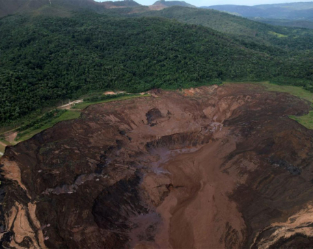 Hundreds missing after Vale dam burst at Brazil mine, seven bodies found