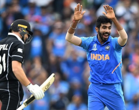 New Zealand 211-5 v India before rain stops play in Manchester