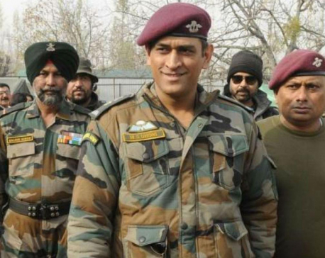 India's Dhoni to pull guard duty in troubled Kashmir as honorary colonel