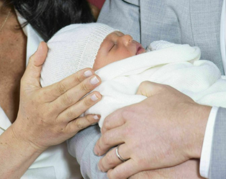 Royal baby Archie to have private Windsor Castle christening
