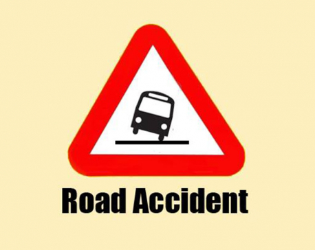 One killed, six injured as bus collided head-on with truck