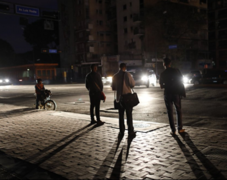 Much of Venezuela in the dark again after massive blackout