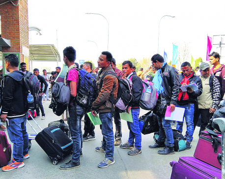 Nepali migrant workers in Nainital unable to return home for Dashain amid financial hardship