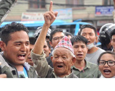 Relatives stage protest seeking justice to Bimala Tamang  (with photos and video)