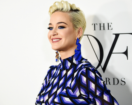 Katy Perry gets support from co-star after being accused of sexual harassment