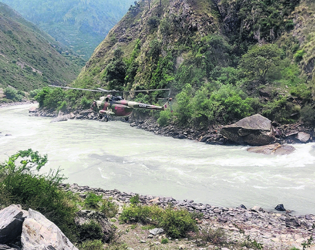 Divers return after failing to find the remains of jeep that plunged into Karnali River