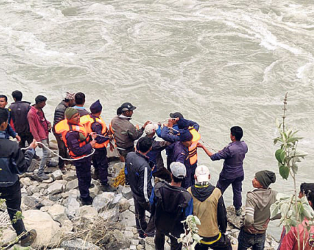 10 missing as jeep plunges into Karnali River