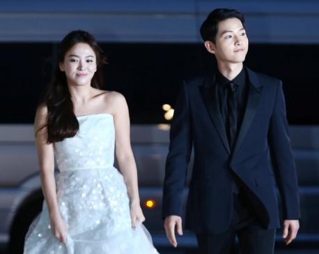 'Korean Wave' celebrity couple to split, fans mourn