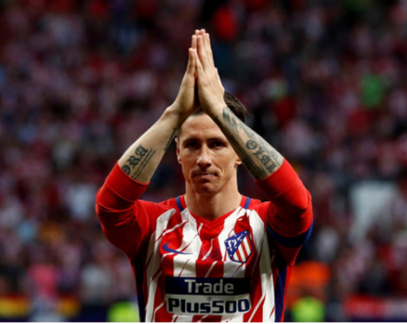 Spain striker Torres retires from soccer