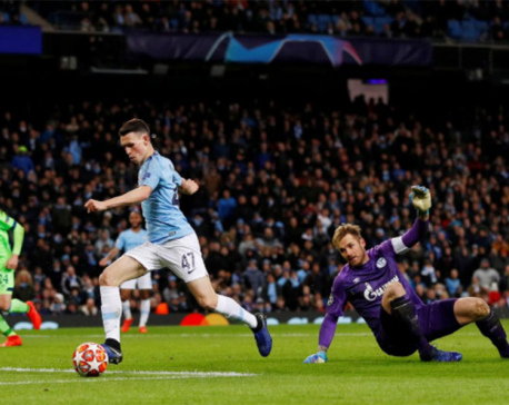 Seven up for Man City as they demolish Schalke