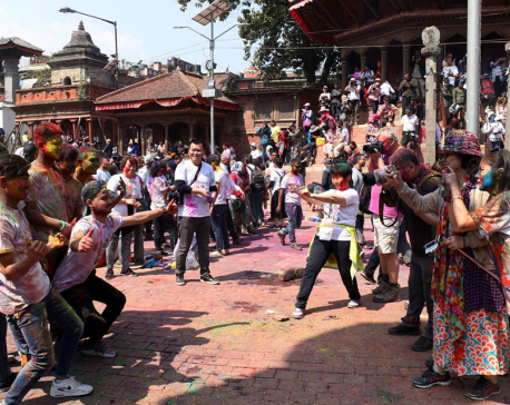 Holi being observed with fanfare in hilly areas (with photos and video)