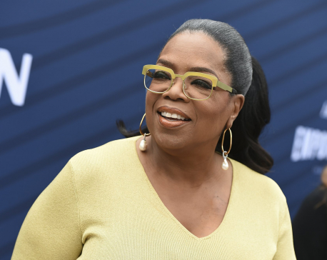 Oprah Winfrey gets emotional at Hollywood empowerment event