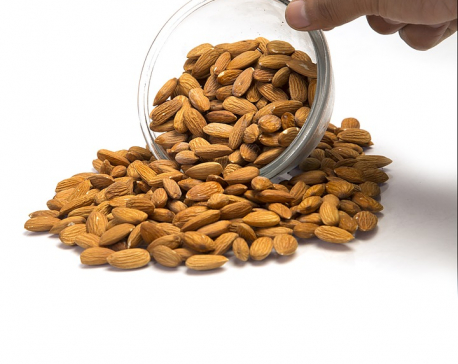Here’s why you should eat more almonds