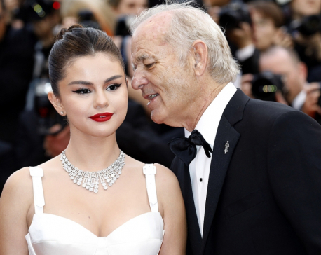 Selena Gomez says that she's getting married to Bill Murray