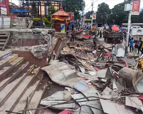 KMC bulldozes illegal structures of Kathmandu Mall