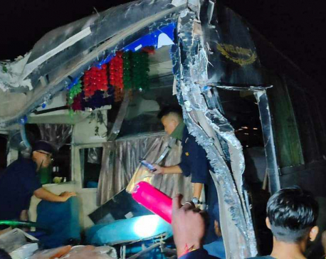 One dead in bus accident in Simara (Update)