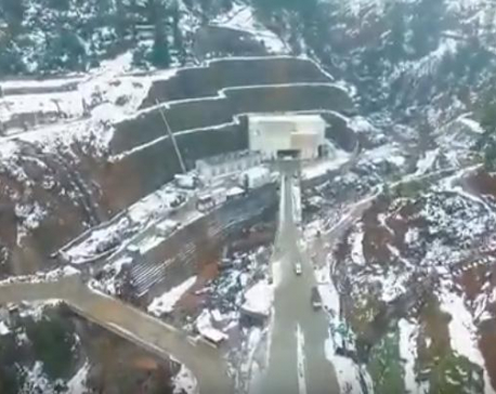 New tunnel opens in troubled Indian Kashmir to ease travel