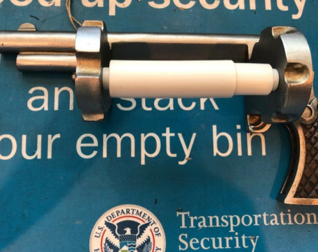 TSA finds gun-shaped toilet paper roller in bag at airport