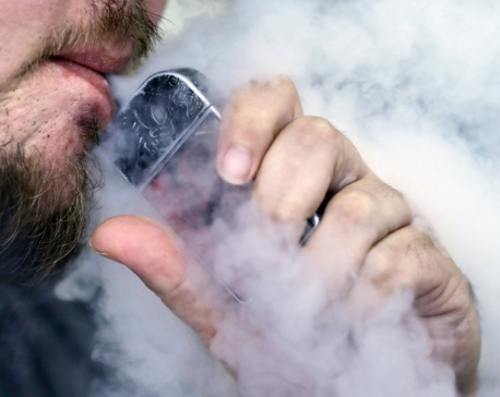 AMA calls for total ban on all e-cigarette, vaping products