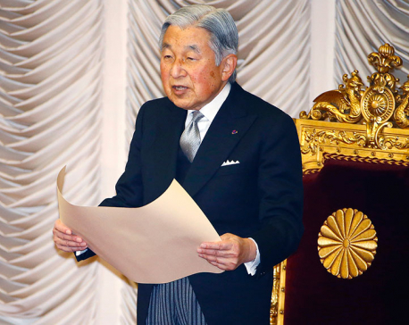 Japan's Emperor Akihito, 82, considering retiring