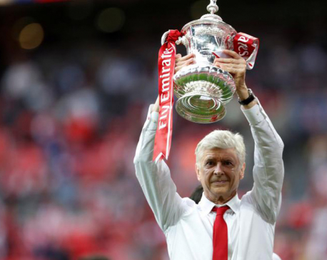 Wenger has signed new deal: BBC report