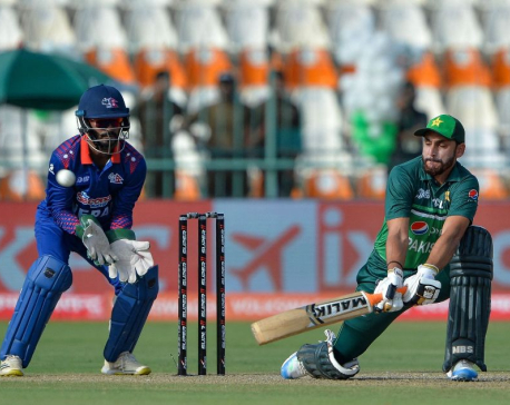 Azam and Ahmed punish Nepal as Pakistan score 342-6