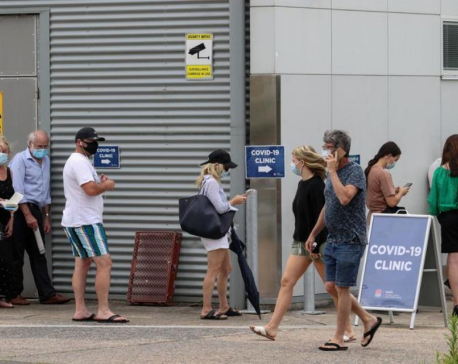 Australia unlikely to fully reopen borders in 2021 as virus cases slide