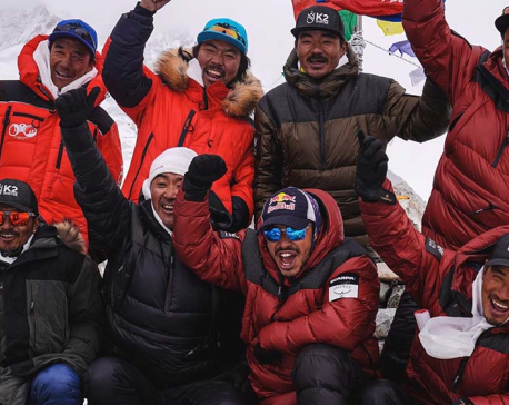 K2 winter summiteers receive a rousing welcome home