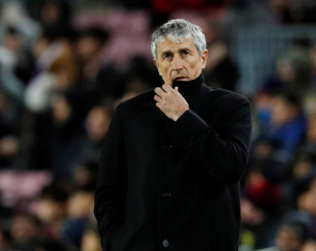 New Barca coach Setien faces stern Valencia test