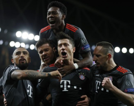 Bayern look to raise game after Arsenal demolition