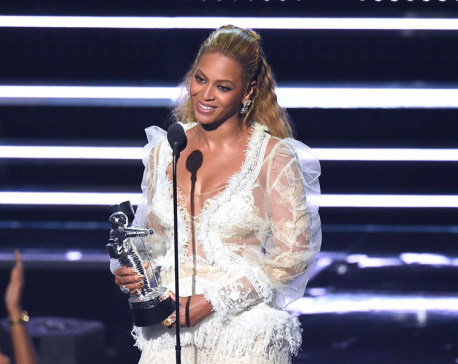 Beyonce, Adele nominated for top 3 Grammy Awards