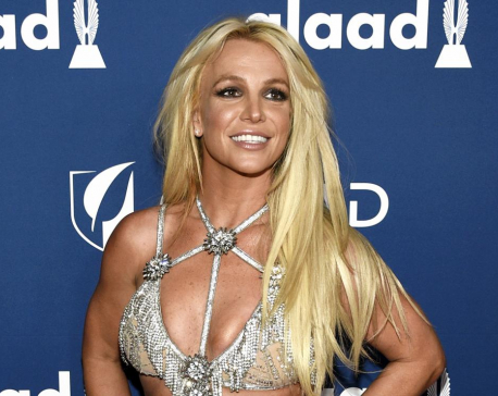 Britney Spears’ ex ordered to trial on stalking charge
