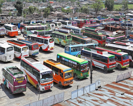 Govt to install vehicle tracking system on long-route passenger vehicles