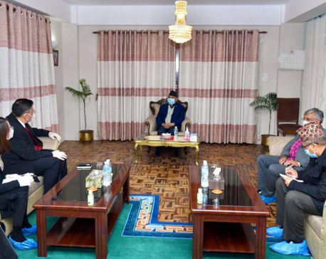 Chinese delegation meets PM Oli
