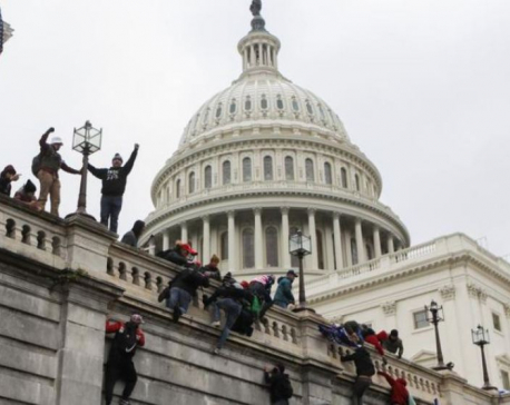 World stunned by Trump supporters storming U.S. Capitol, attempts to overturn election