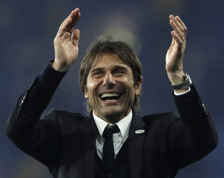 Conte signs new 2-year deal at Chelsea after winning EPL