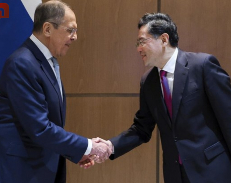 Russian Foreign Minister Sergey Lavrov holds talks with Chinese counterpart Qin Gang in Uzbekistan