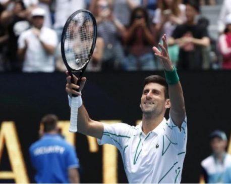 Djokovic swats aside Ito to reach Australian Open third round
