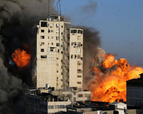 Hamas hits deep in Israel, which vows to keep pummelling Gaza