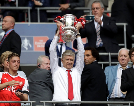 Wenger collects record 7th FA Cup unclear on Arsenal future