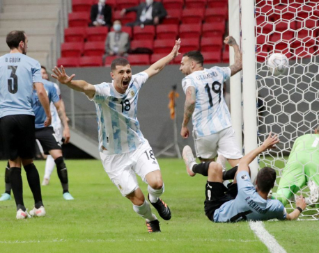 Early header secures 1-0 win for Argentina against Uruguay