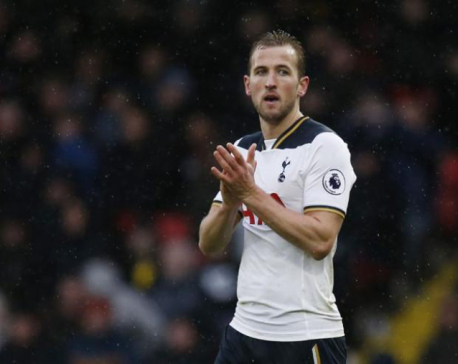 Improved Tottenham face massive game at home to Chelsea