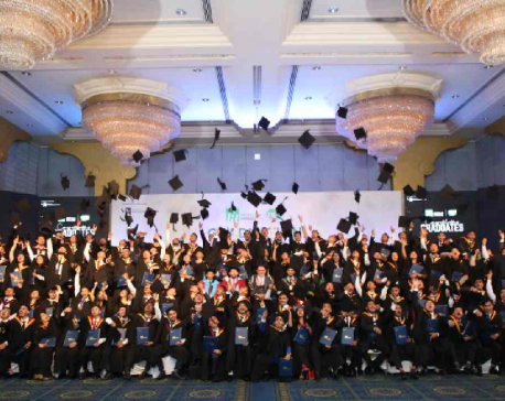 481 students graduate from Kathmandu-based Herald College
