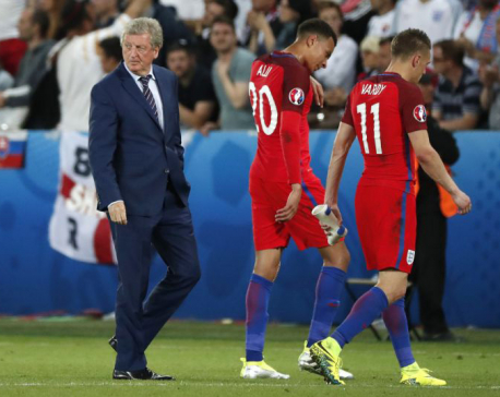 Hodgson pleas for patience as England disappoints again